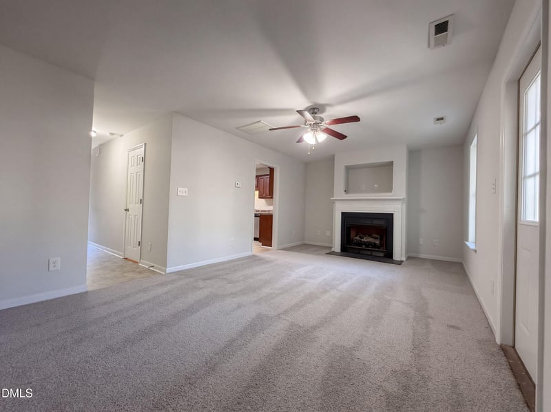123 Gatwick Ct, Clayton, NC 27520