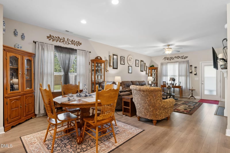 123 W Pk Ln, Sanford, NC 27332