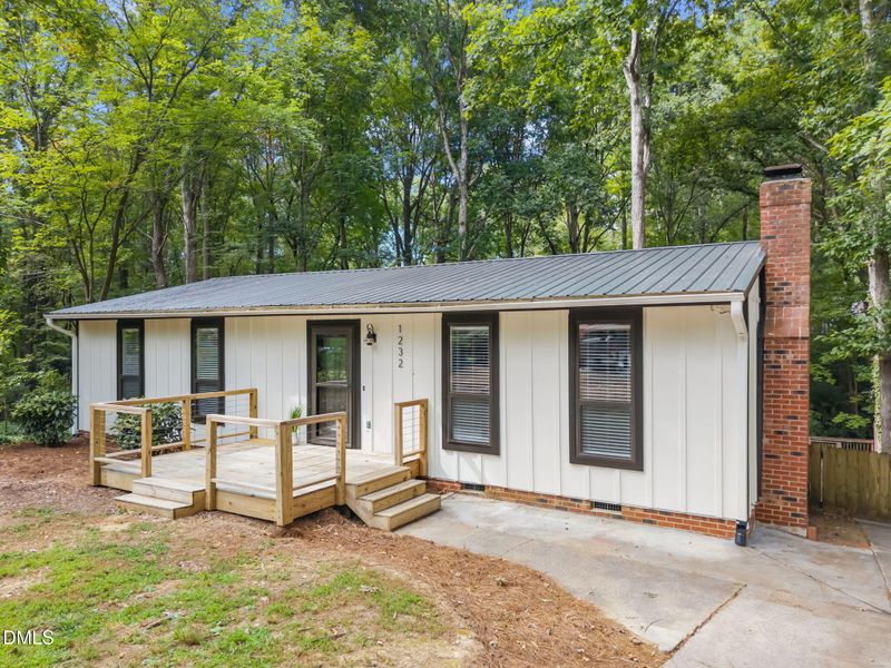 1232 Dunnet Ct, Cary, NC 27511