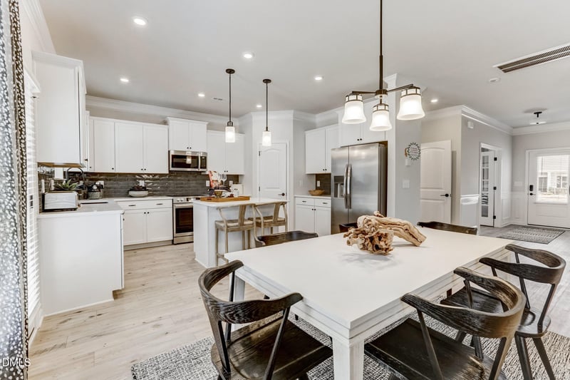 1235 Hemlock Dr, Sanford, NC 27330