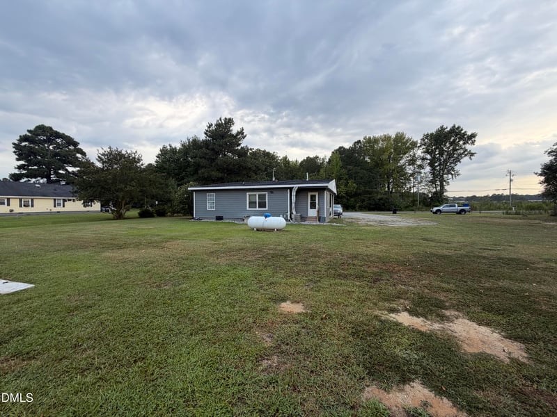 1239 Brogden Rd, Smithfield, NC 27577