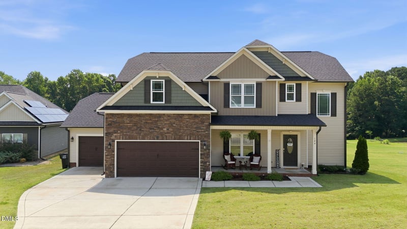 124 Shady Oaks Dr, Benson, NC 27504
