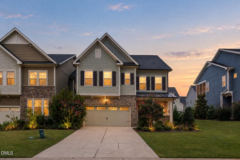 124 Tree Hill Ln, Holly Springs, NC 27540