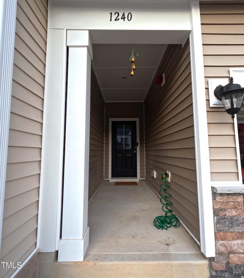 1240 Grenshaw Dr, Morrisville, NC 27560