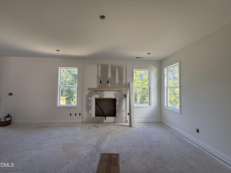125 Cinnabar St, Clayton, NC 27527