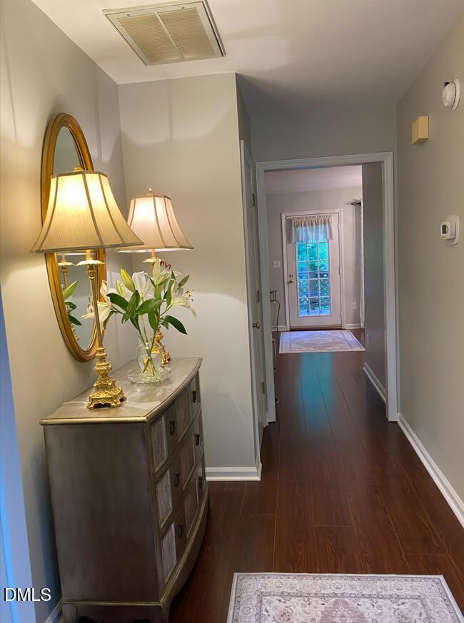 126 Lake Hollow Cir, Cary, NC 27513