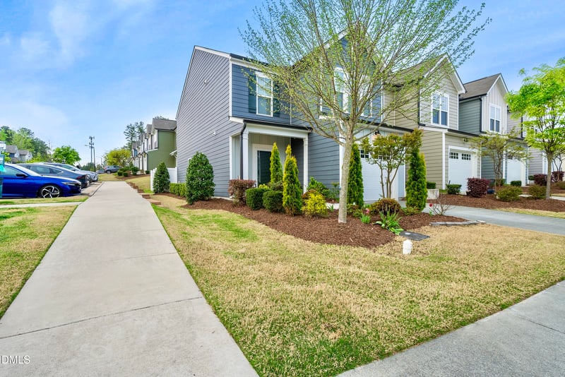 126 Pelsett St, Durham, NC 27703