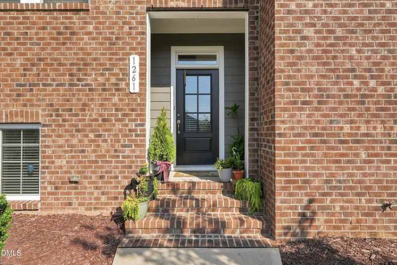1261 Herb Garden Way, Apex, NC 27502