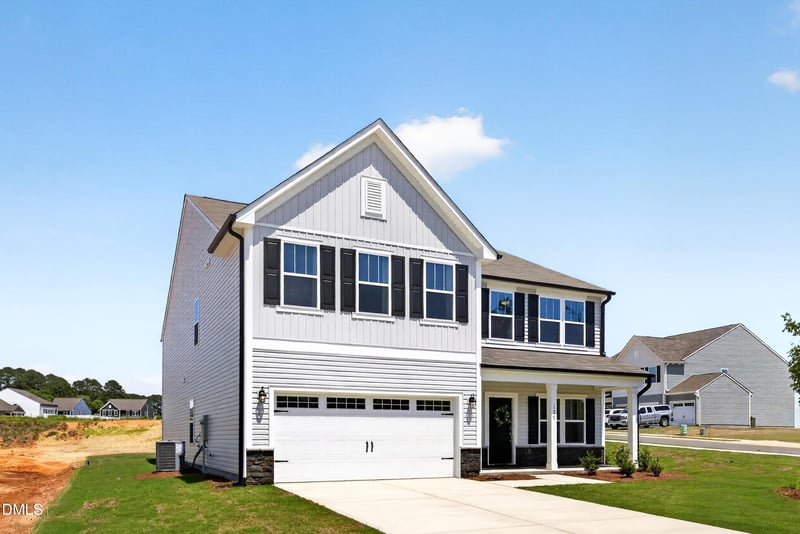 127 S Mule Way #105, Benson, NC 27504