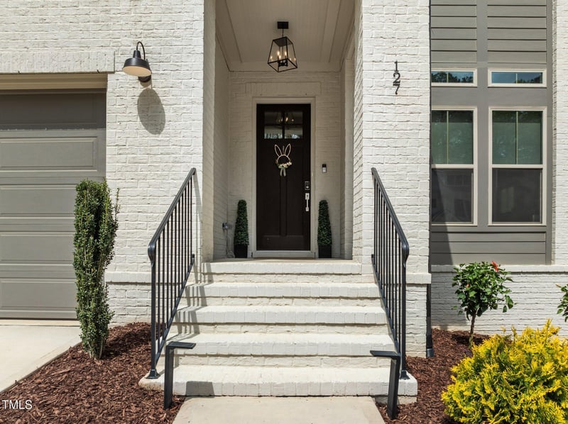 127 Sanderway Dr, Chapel Hill, NC 27516