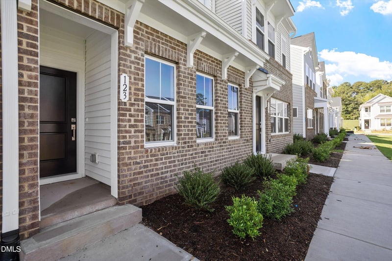 127 Wood Aster Way #297, Garner, NC 27529