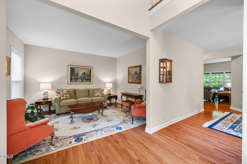 12709 Scenic Dr, Raleigh, NC 27614