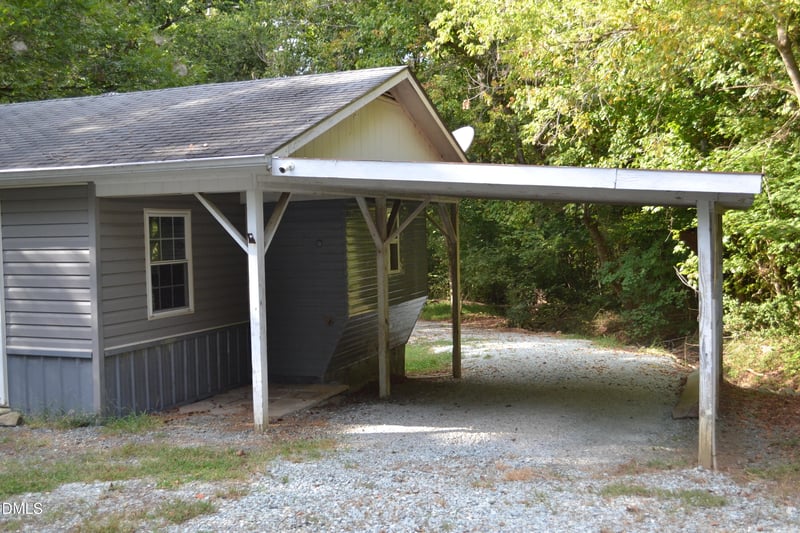 1278 Carolina St, Graham, NC 27253