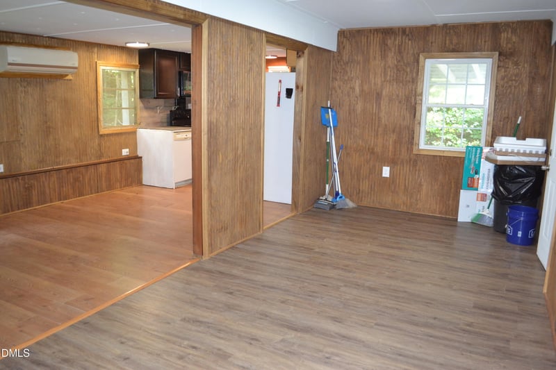 1278 Carolina St, Graham, NC 27253