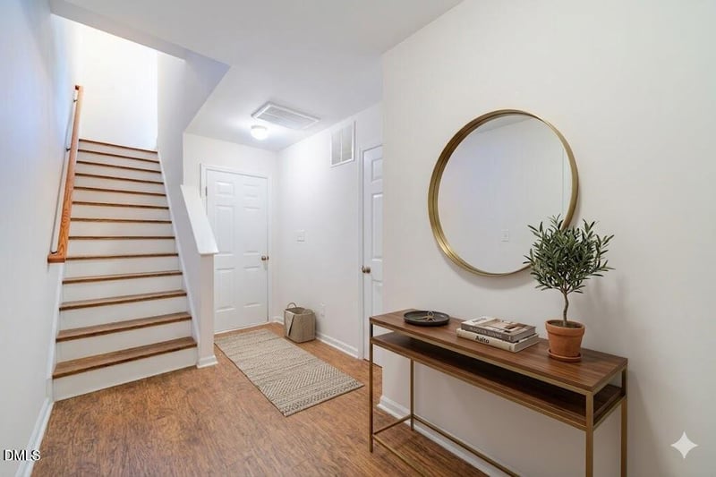 128 Dove Cottage Ln, Cary, NC 27519