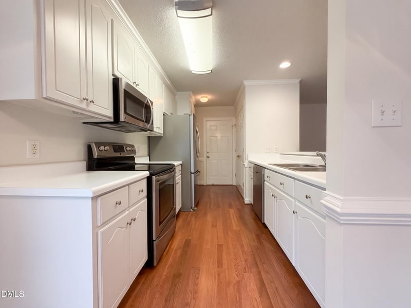 128 Kelly Ln, Clayton, NC 27520
