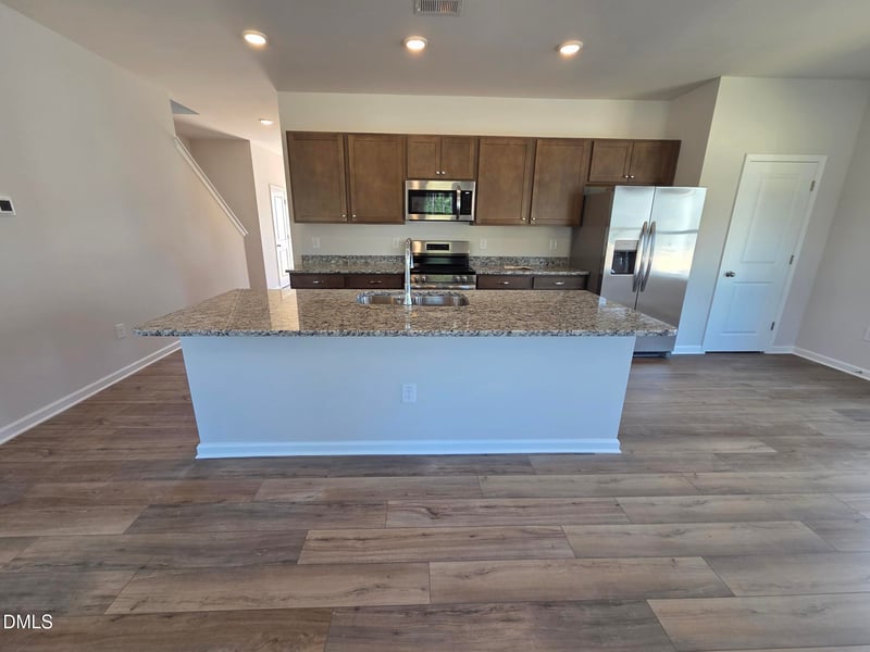 128 Oyster Tabby Dr, Lillington, NC 27546