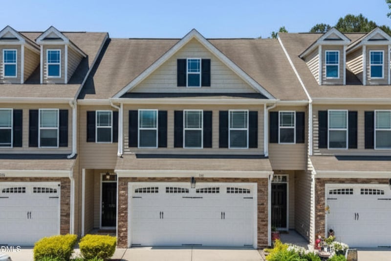 128 Wembley Dr, Clayton, NC 27527