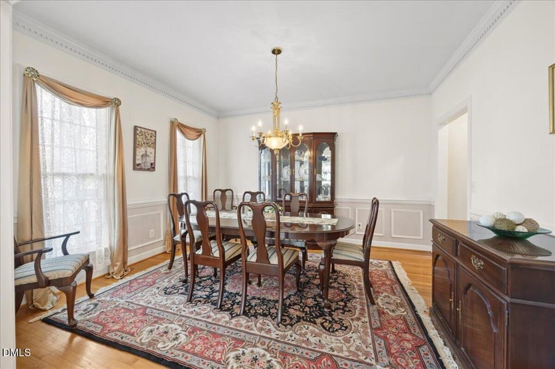 129 Berry Hill Dr, Raleigh, NC 27615