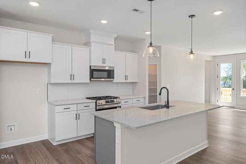 129 Broadway St, Knightdale, NC 27545