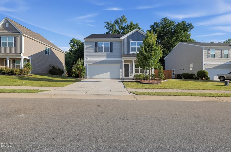 129 Rolling Creek Cir, Clayton, NC 27520