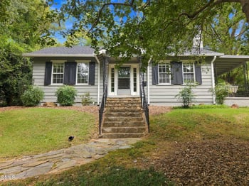 13 Davie Cir, Chapel Hill, NC 27514