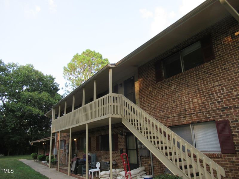 130 S Estes Dr #B-11, Chapel Hill, NC 27514