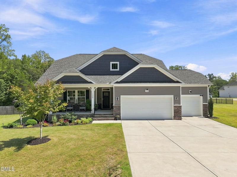 130 Falls Creek Dr, Youngsville, NC 27596
