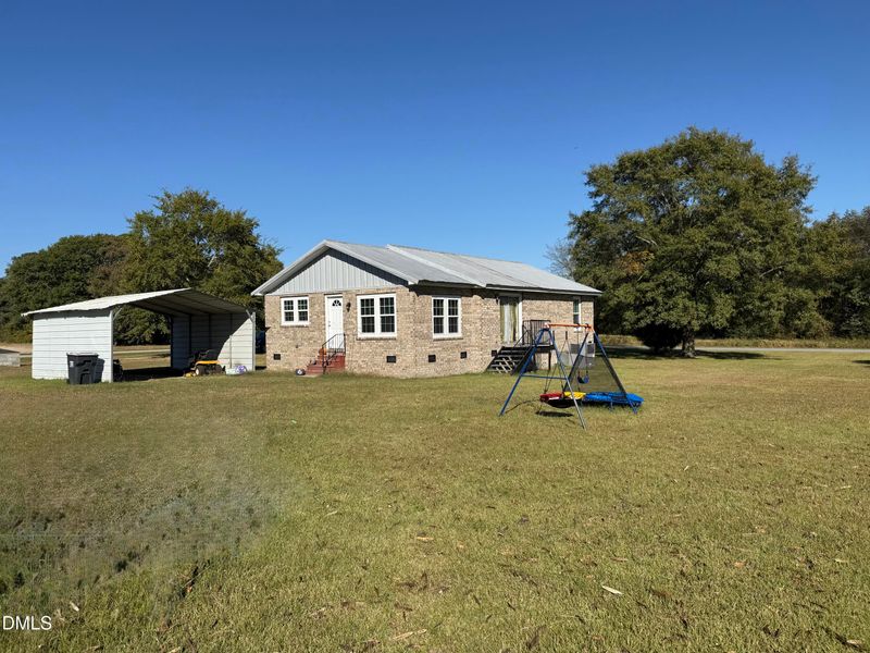 130 Fitzgerald Rd, Selma, NC 27576