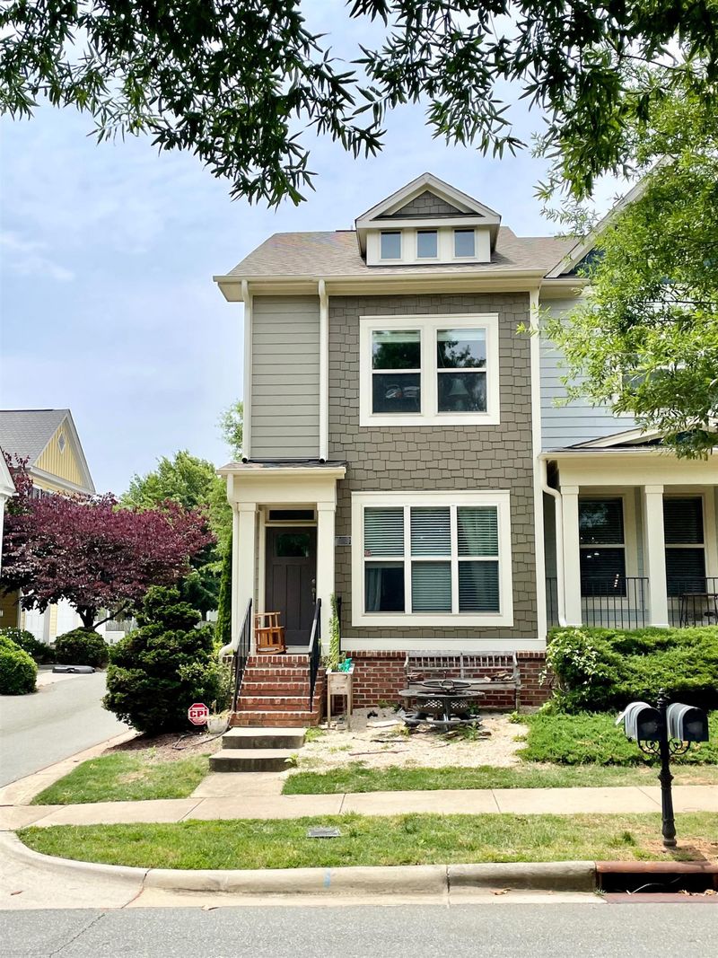 130 Kiley St, Chapel Hill, NC 27516
