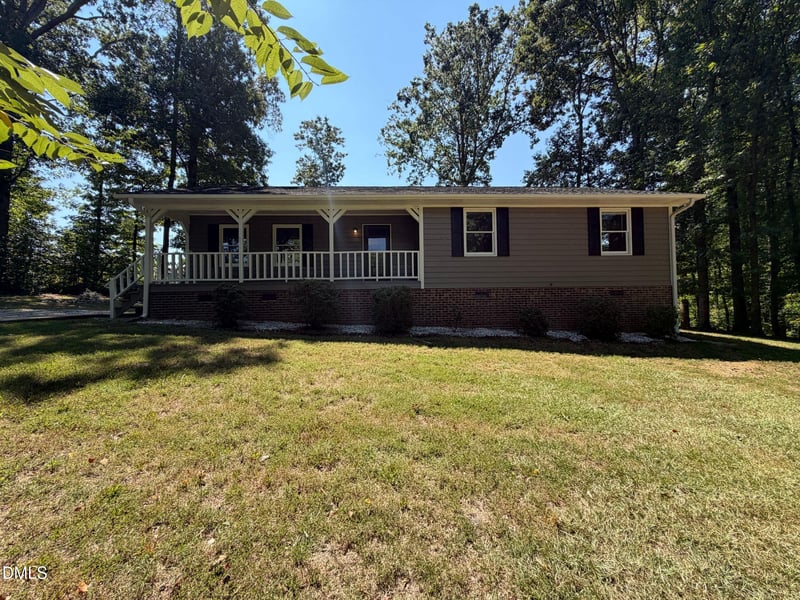 130 Rolling Acres Rd, Youngsville, NC 27596