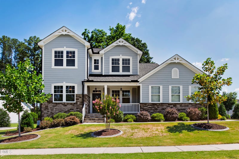 1300 Commons Ford Pl, Apex, NC 27539