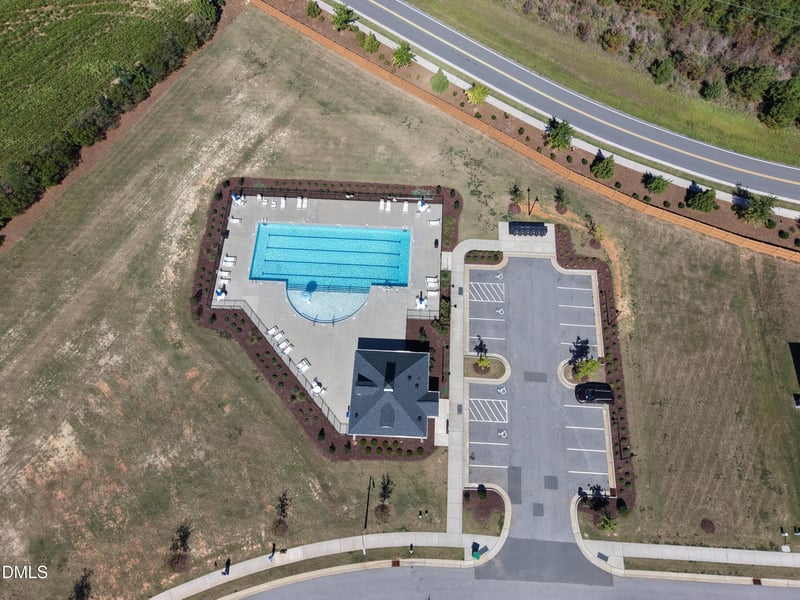 1300 Rathdrum Ct, Holly Springs, NC 27540