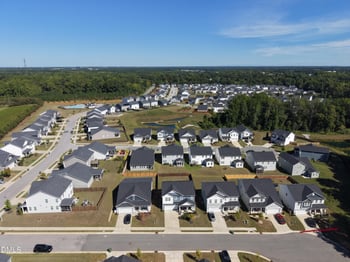 1300 Rathdrum Ct, Holly Springs, NC 27540