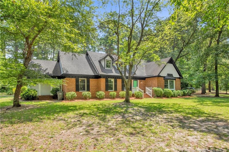 1300 Rock Hill Rd, Fayetteville, NC 28312