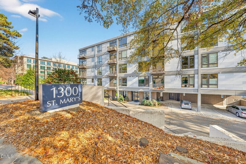 1300 St Marys St #203, Raleigh, NC 27605