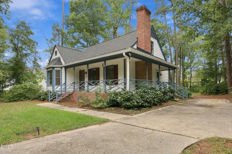 1301 Raybon Dr, Wendell, NC 27591