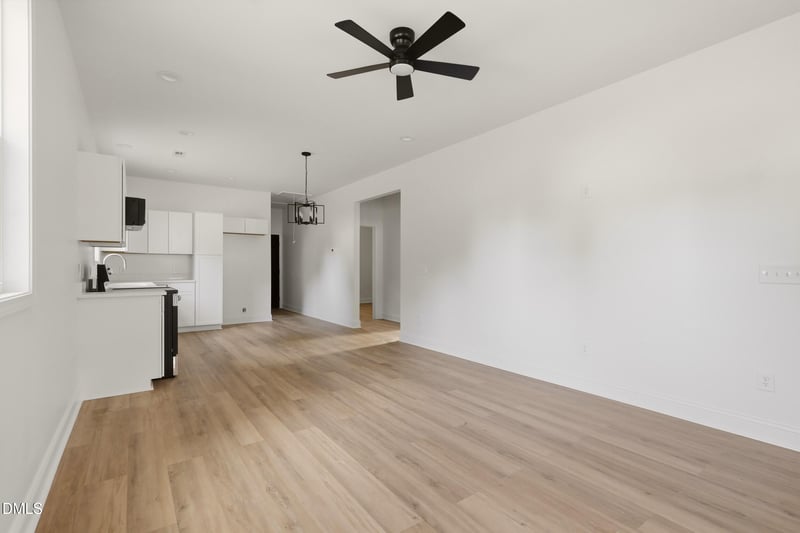 1302 Sidney Ave, Burlington, NC 27217