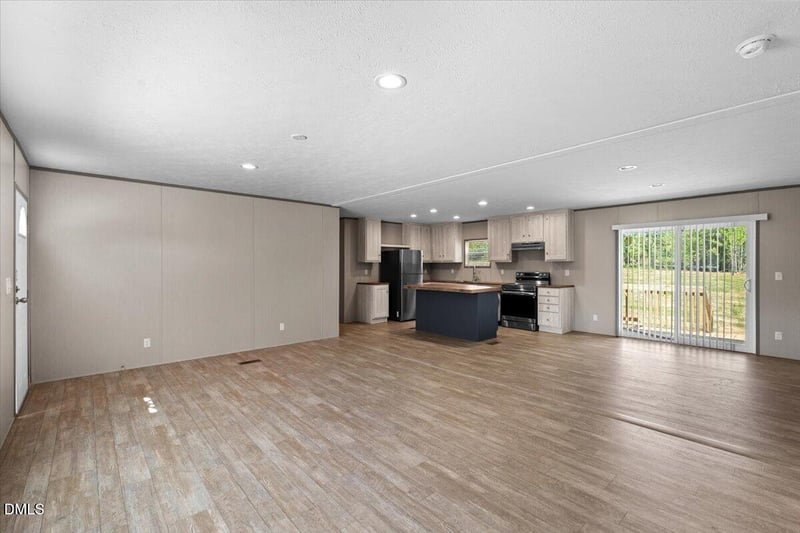 1305 Schloss Rd, Louisburg, NC 27549