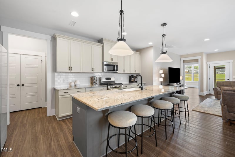 1307 Ashcliff Ln, Durham, NC 27703