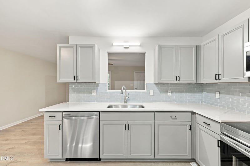 1308 Sundown Dr, Mebane, NC 27302