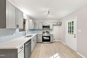 1308 Sundown Dr, Mebane, NC 27302