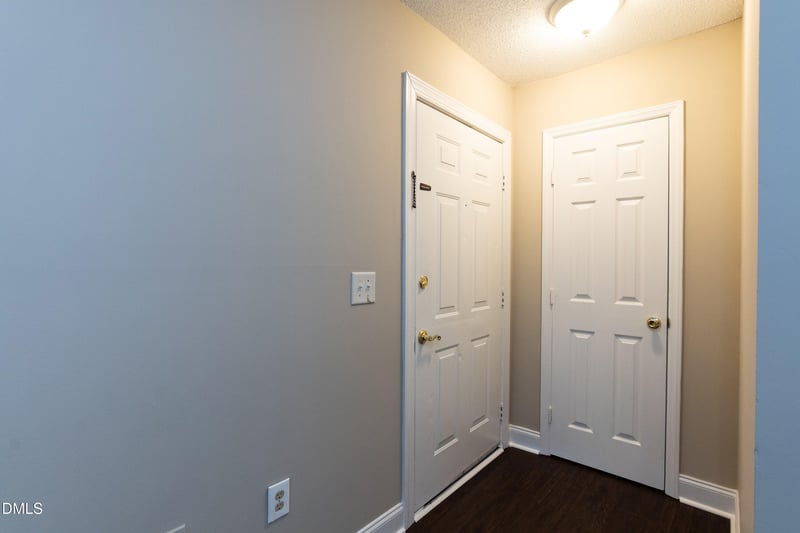 1309 Hillbrow Ln, Raleigh, NC 27615