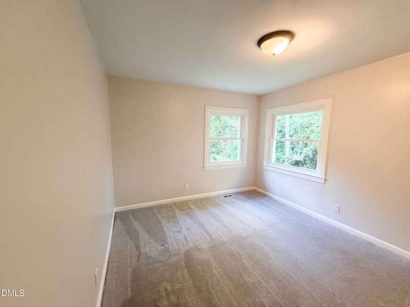 1309 Legend Rd, Raleigh, NC 27603