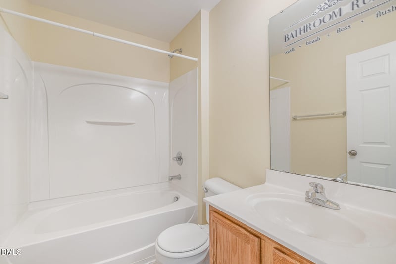 1311 Canyon Rock Ct #105, Raleigh, NC 27610