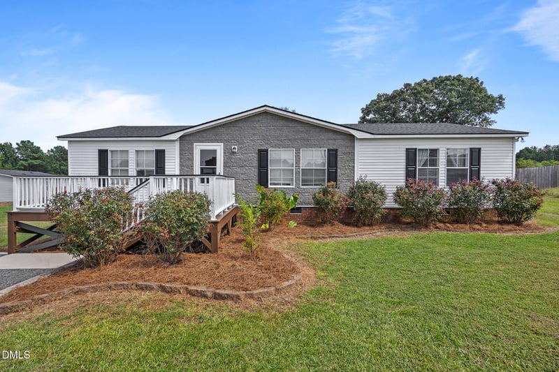 13120 Buffalo Rd, Clayton, NC 27527