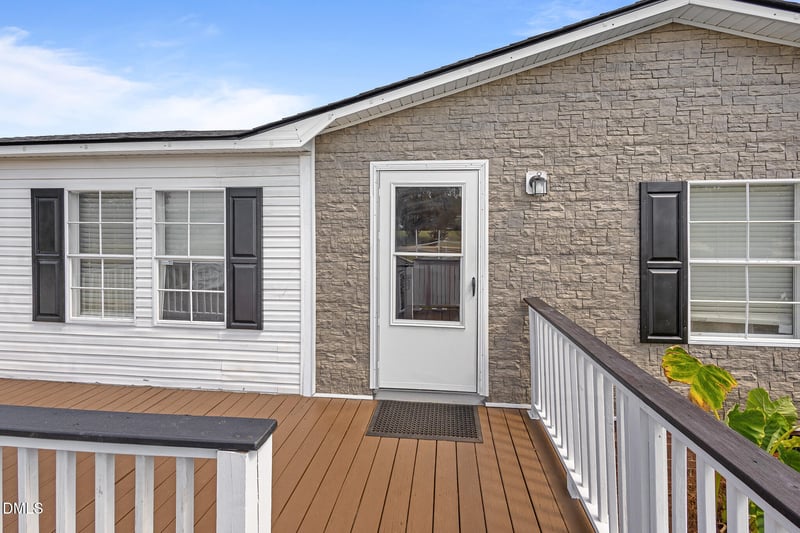 13120 Buffalo Rd, Clayton, NC 27527