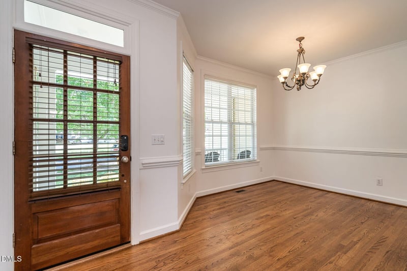1316 Fairview Club Dr, Wake Forest, NC 27587