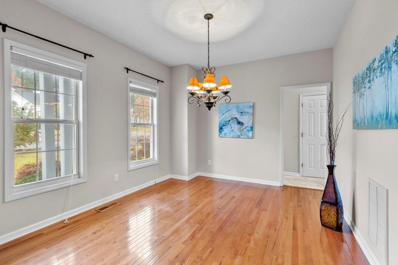 1319 Red Twig Rd, Apex, NC 27502