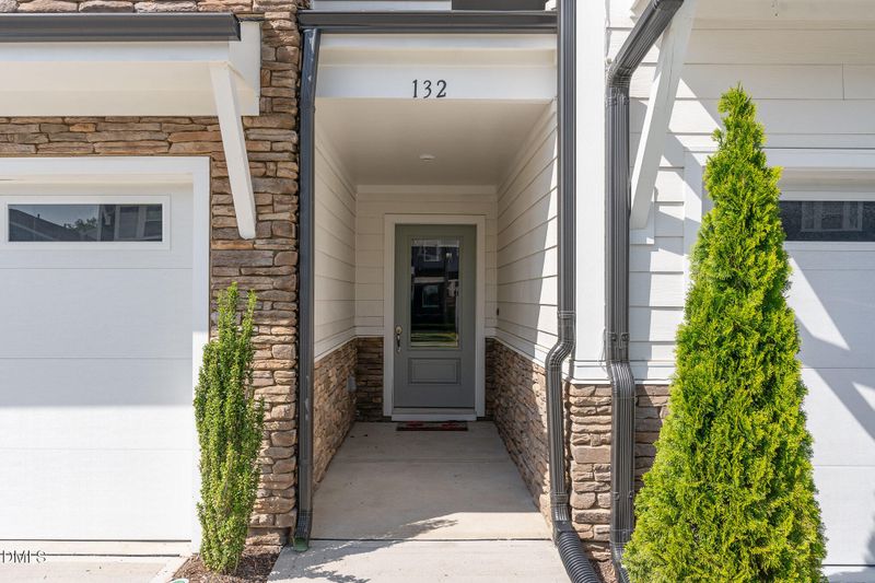 132 Deardom Way, Chapel Hill, NC 27516
